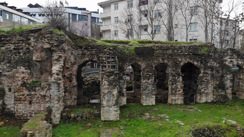 İstanbul'da inşaat çalışmasında bulundu görenler şaşkına döndü - Resim: 3