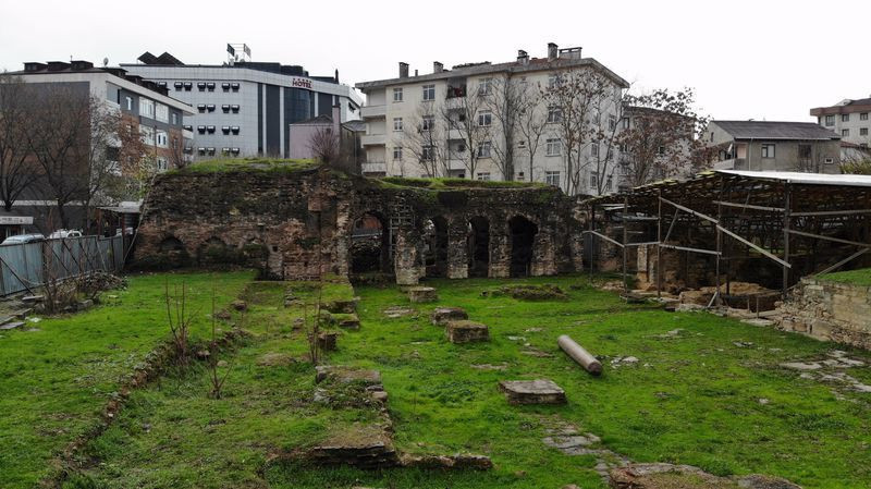 İstanbul'da inşaat çalışmasında bulundu görenler şaşkına döndü - Resim: 4