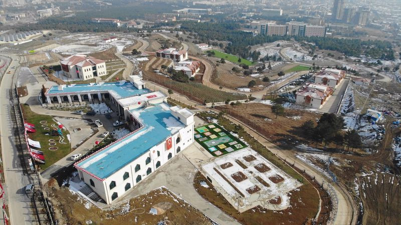 Avrupa'nın en büyüğü Elazığ'da açıldı hizmetler ücretsiz! Enerjisini kendi üretiyor - Resim: 2