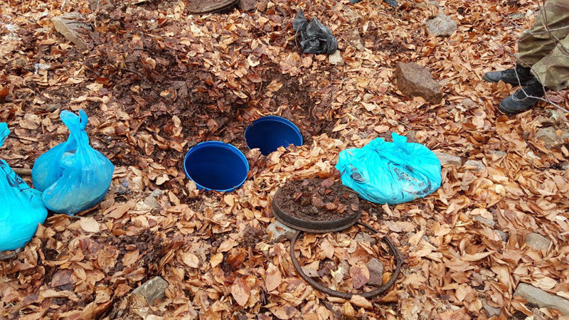 Osmaniye'de PKK sığınağından cephane çıktı - Resim: 4