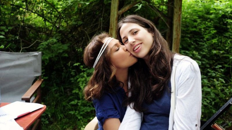 Hülya Avşar'dan şok itiraf 'Zehra'dan utanıyorum!' - Resim: 2