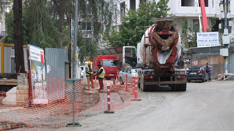 Kadıköy'de 2 kadın kurumamış beton çukuruna gömüldü - Resim: 3