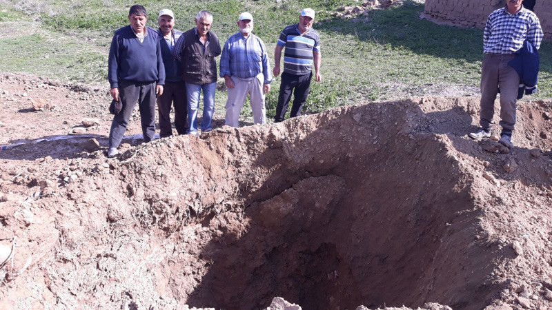 Çorum'da dehşet görüntü! Ne atılırsa yutuyor - Resim: 2