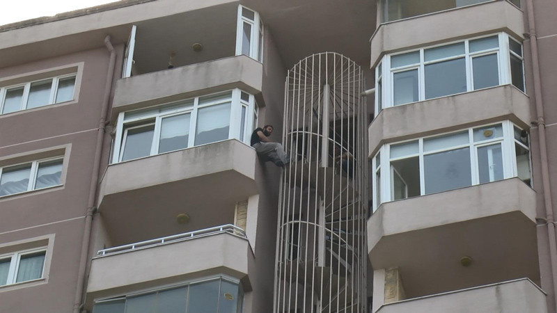 Beylikdüzü'nde akılalmaz olay dürbünle izlediler - Resim: 4