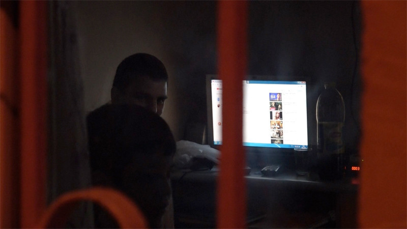 Mavi balina oynadı sokağa çıkıp böyle bağırdı polise her şeyi anlattı - Resim: 3