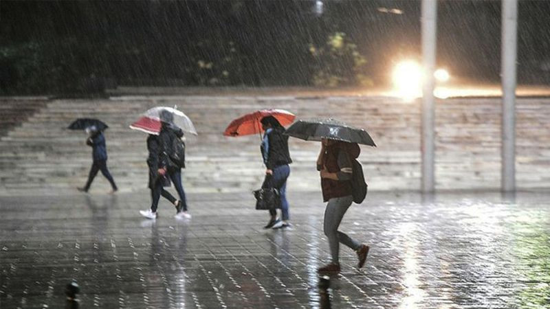Meteoroloji'den İstanbul için son dakika sağanak yağış uyarısı - Resim: 1
