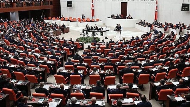 'CHP demek çöp, çamur, çukur demek' diyen AK Partili vekile uyarı cezası - Resim: 1