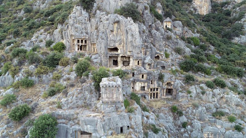 Arkeolojik kazıda bulundu kimse açamaya cesaret edemiyor içinde kara büyü var - Resim: 1