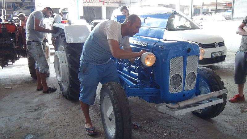 5 bin liraya aldığı traktöre 15 bin lira masraf edip çalışır hale getirdi - Resim: 4