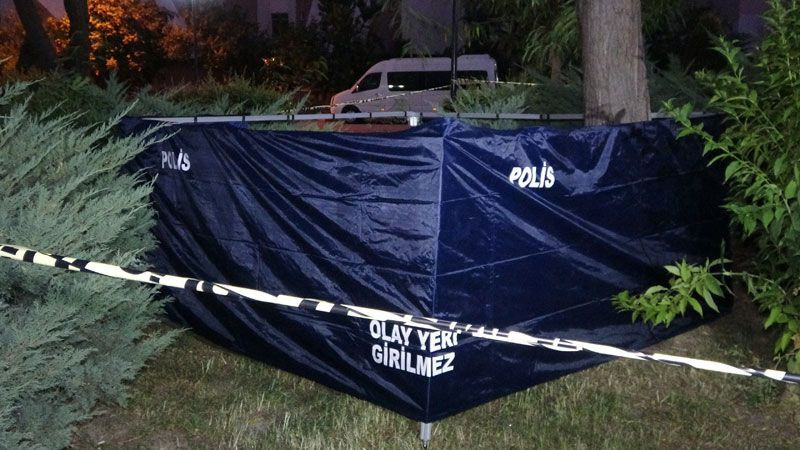 Antalya'da koronavirüste en çok korkulan oldu parkta otururken öldü - Resim: 4