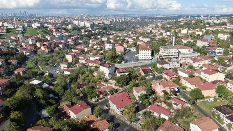 Ümraniye'de riskli ilan edilen mahalle sakinleri diken üstünde tedirginiz - Resim: 4