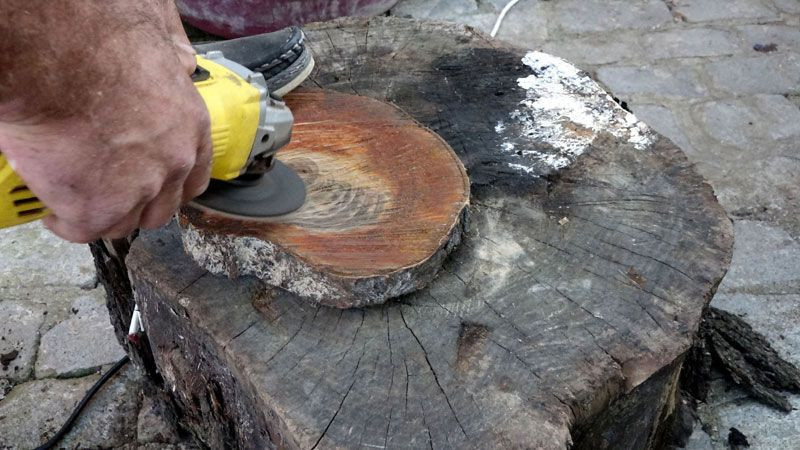 Sürmene'de kestiği ağacın gövdesindeki figür şaşırttı İlk gördüğümde bir korku hissettim - Resim: 3