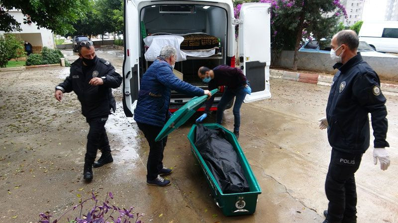 Mersin'de birlikte yaşadığı kadını öldürdü ortaya çıkan gerçek tüyler ürpertti - Resim: 2