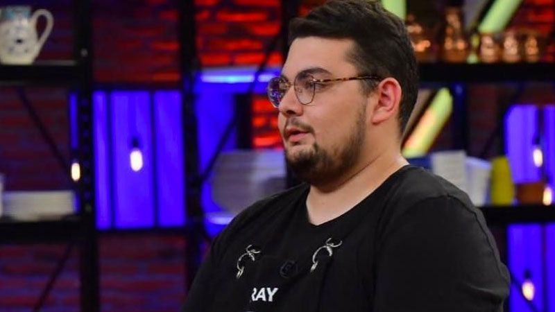 MasterChef Eray elendi mi 4'lü sızdı! Eray Aksungur nereli Danilo şef tanışı - Resim: 1