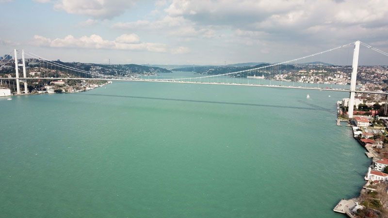 İstanbul Boğazı'nda şaşırtan görüntü ilk defa kış ayında görüldü - Resim: 2