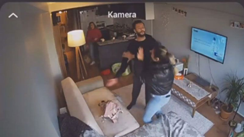 Kız arkadaşını feci şekilde dövdüğü görüntüleri ortaya çıkan şüpheli için istenen ceza belli oldu - Resim: 1