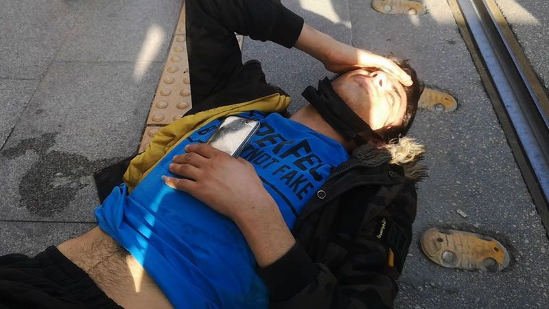 Bursa'da kamyon çarptı yerde 'telefonum gitti ağabey mahvolmuş' diye feryat etti - Resim: 2