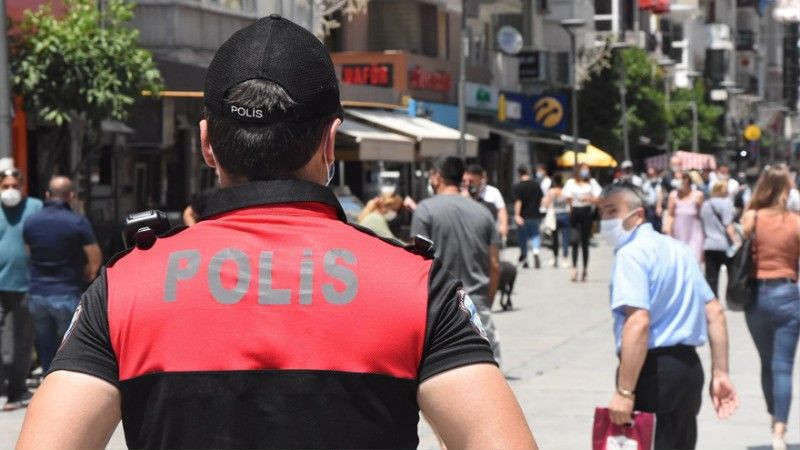 AVM ve marketler açık kafe ve restoranlar kapalı! 65 yaş üstüne aşı şartı geldi - Resim: 2