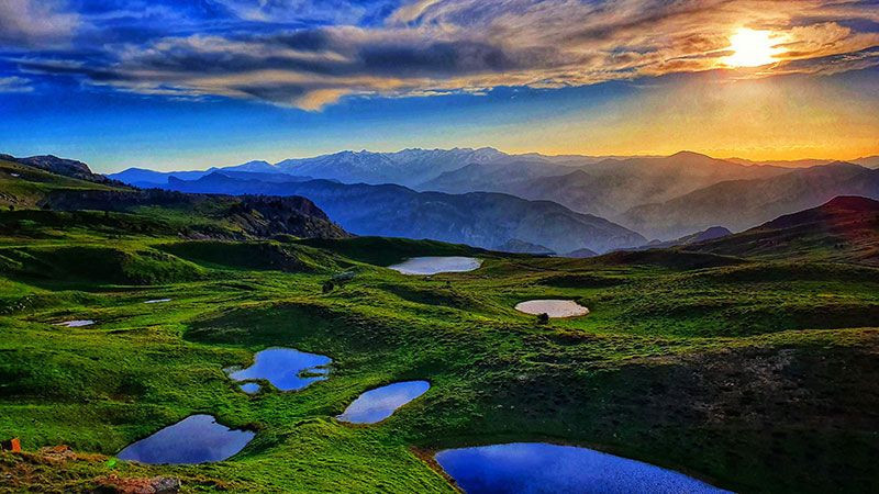 Gümüşhane'deki Dipsiz Göl “Dipsiz Çöl” oldu! Ardık dibi görünüyor - Resim: 2