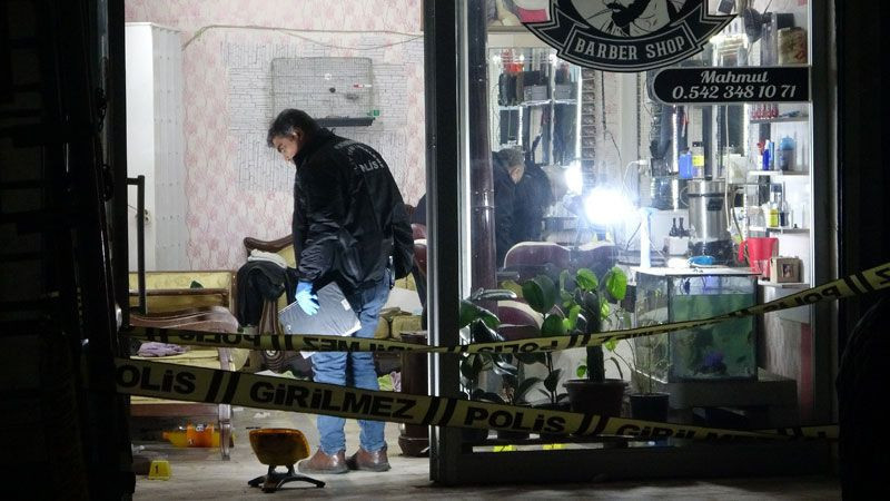 Berber koltuğunda öldürülen gencin annesi konuştu: Öldürmesin diye gelinin amcasına 50 bin lira verdim - Resim: 4