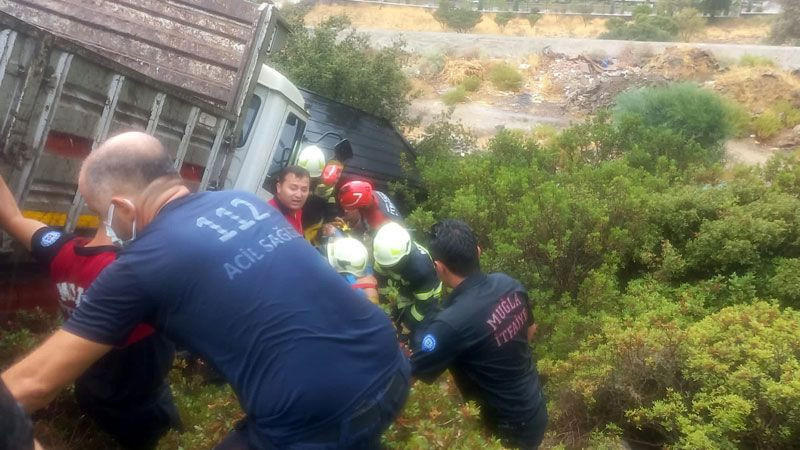 İbrahim Tatlıses'i yanmaktan vatandaşlar kurtardı yangın tüpünü alan koştu korkunç anlar kamerada - Resim: 1