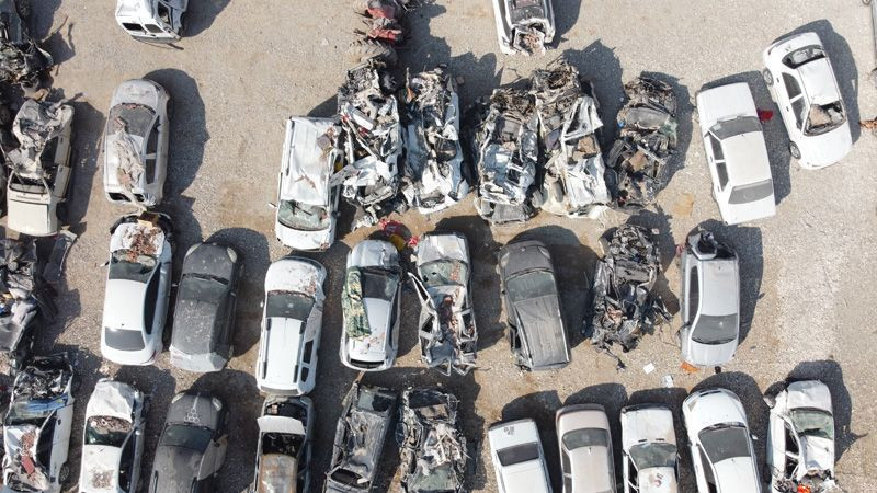 Adıyaman'da enkaz altındaki arabalar otoparkta böyle görüntülendi - Resim: 2