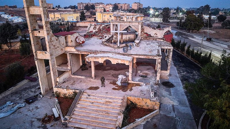 Suriye'nin altını köstebek yuvasına çevirmişler YPG tünelleri görüntülendi - Resim: 1