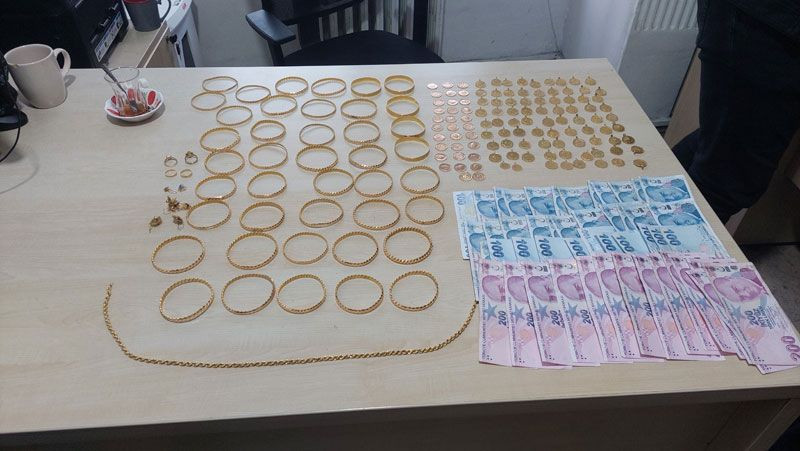 Akrabaları olan kadını misafir edip kiralık hırsızla 3 milyonluk altın ve parasını çaldılar - Resim: 1