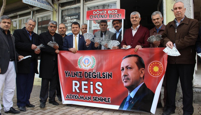 Dolarlarla burunlarını silerek tepkilerini gösterdiler - Resim: 3