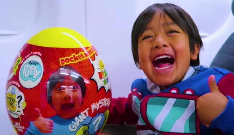 YouTube'un en fazla kazananı 8 yaşında! - Resim: 3