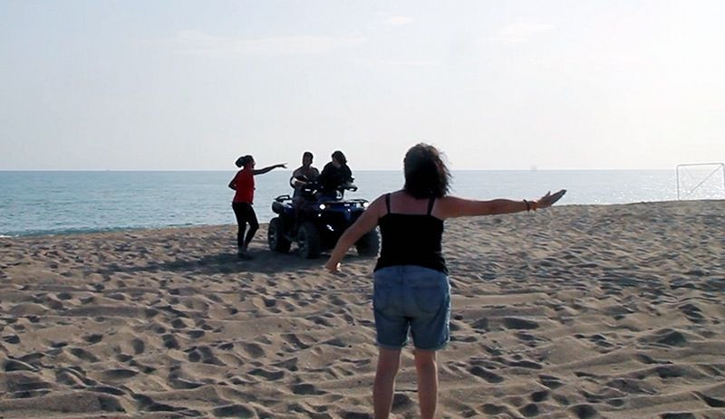 Antalya'da rezil görüntü! Caretta yuvalama alanına ATV ile daldılar - Resim: 1