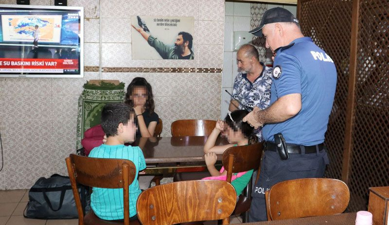 Adana'da anne 3 çocuğu kebapçıya bırakıp kaçtı polisin ulaştığı baba bakın ne dedi? - Resim: 4