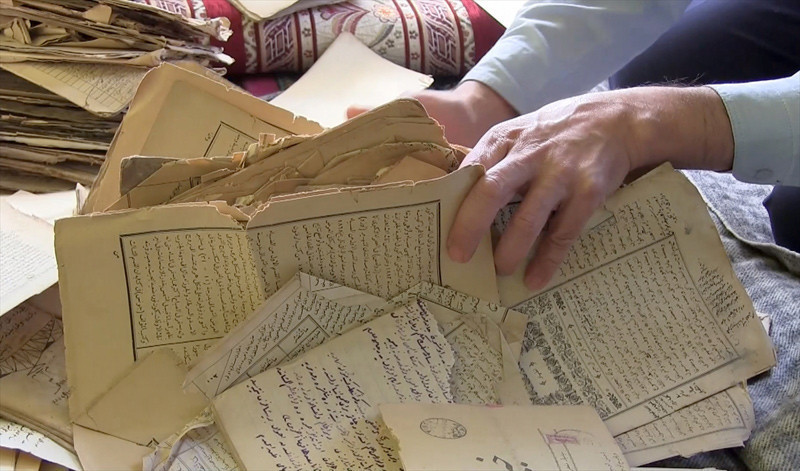 Konya'da dedelerinden kalan sandıktan öyle eserler çıktı ki - Resim: 4