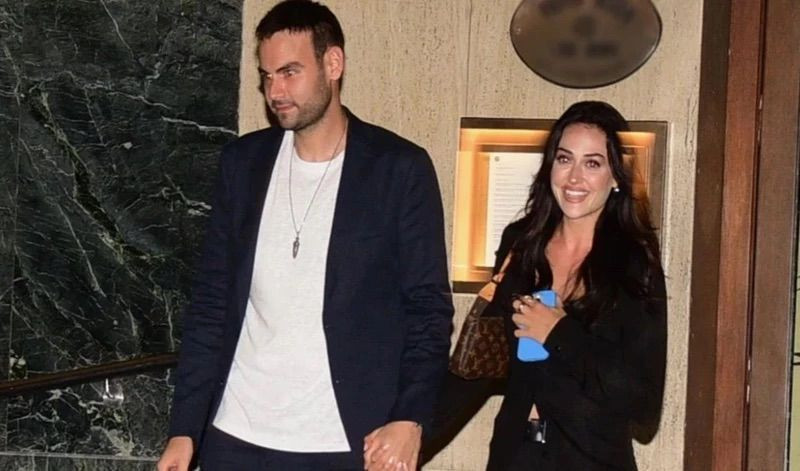 Aşkları ve tatilleri olay! Esra Bilgiç'ten çok özel kareler - Resim: 4