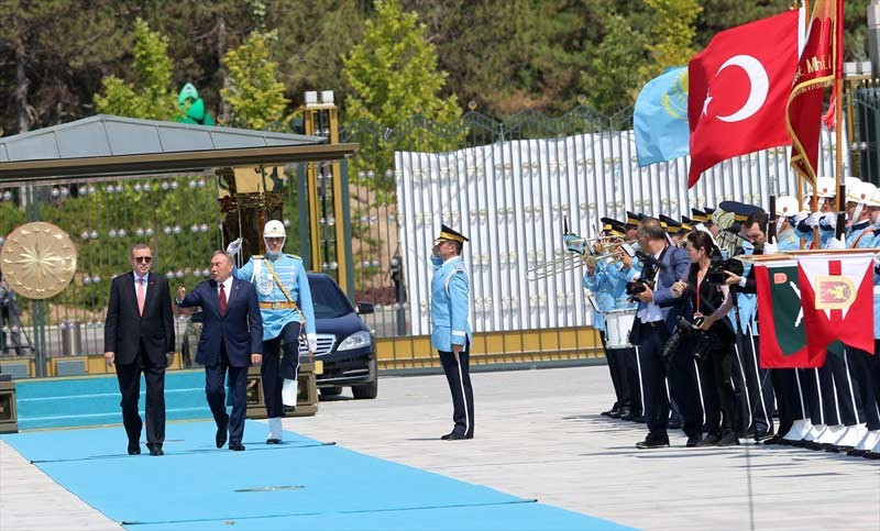 Darbe sonrası ilk resmi ziyaretten tarihi kareler - Resim: 1