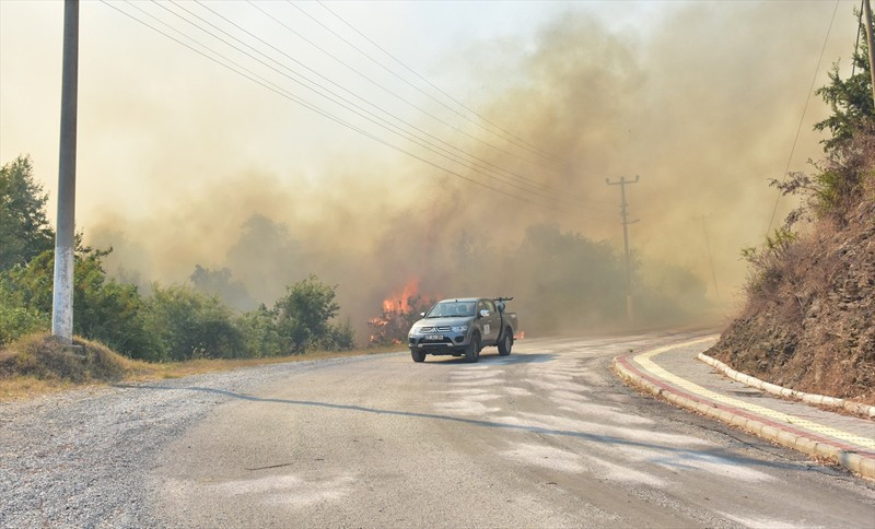 Alanya villalar bölgesinde yangın dehşet görüntüler - Resim: 2