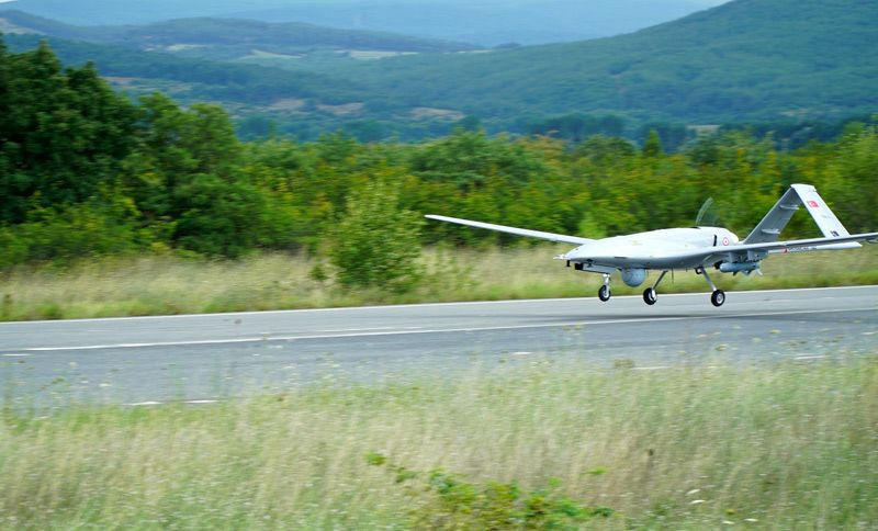 İsrail Türkiye'ye dağı taşı bombalatmıştı Ağustos'ta test uçuşuna başlıyor - Resim: 1