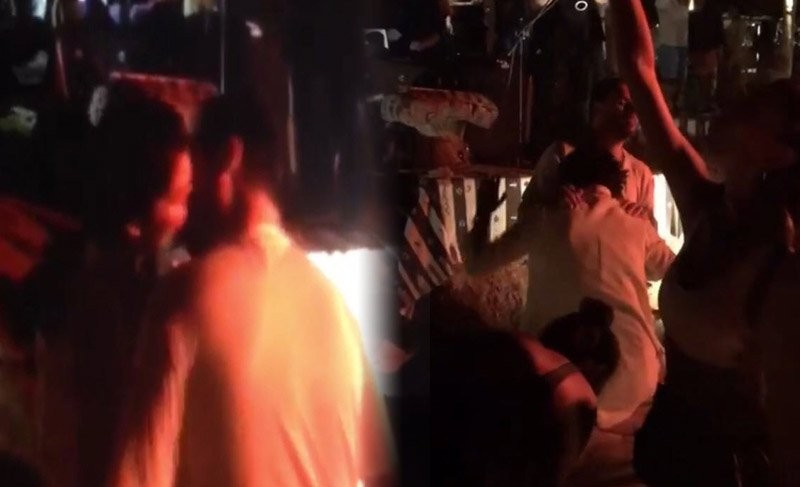 Deniz Akkaya'dan dudak dudağa dans - Resim: 2