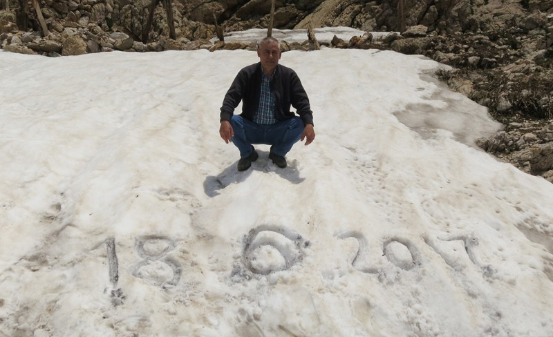 Olacak iş değil! Antalya’da kardan kente inemediler - Resim: 1