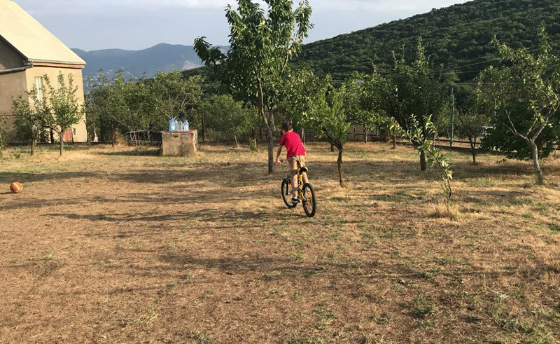Bacağı kesilecekti şimdi futbol oynuyor - Resim: 4