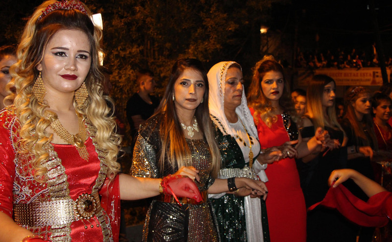 Kato Dağı'ndaki düğünde geline 1 kilo altın damada 230 bin lira takıldı - Resim: 3