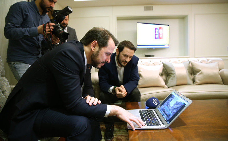 Berat Albayrak'a göre yılın en iyi 3 fotoğrafı - Resim: 1