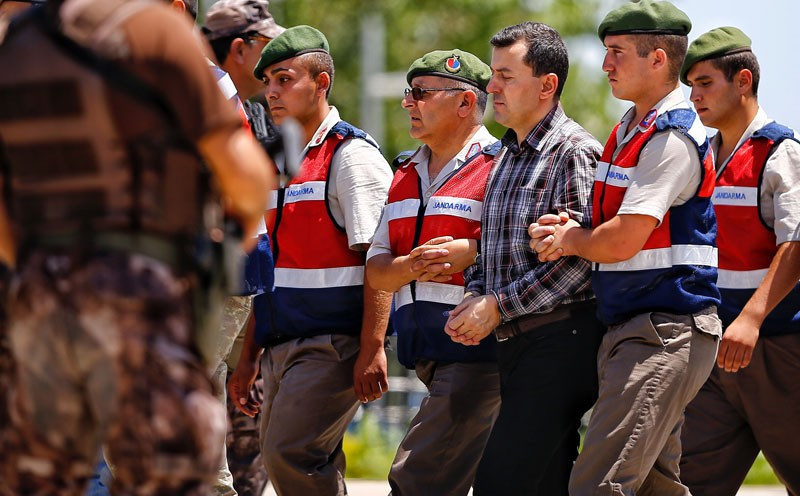 Olay çıkardı böyle getirdiler - Resim: 1