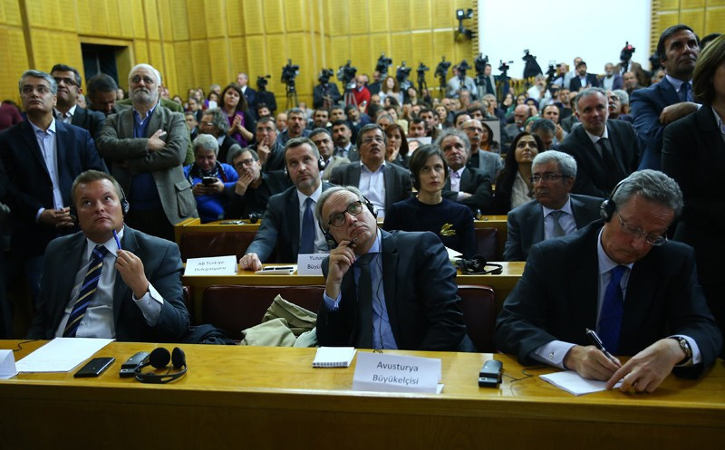 Yabancı büyükelçiler HDP grubuna koştu - Resim: 3