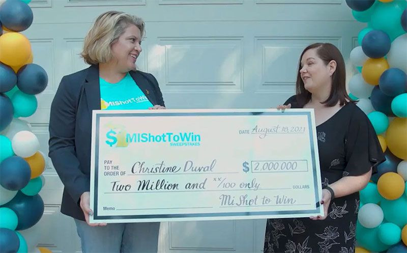 Aşı yaptırdı 2 milyon dolar kazandı! - Resim: 2