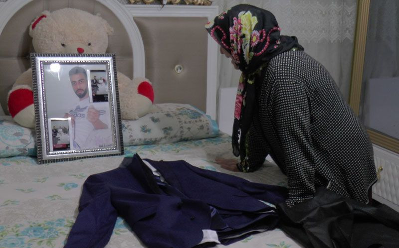 Berber koltuğunda öldürülen gencin annesi konuştu: Öldürmesin diye gelinin amcasına 50 bin lira verdim - Resim: 2