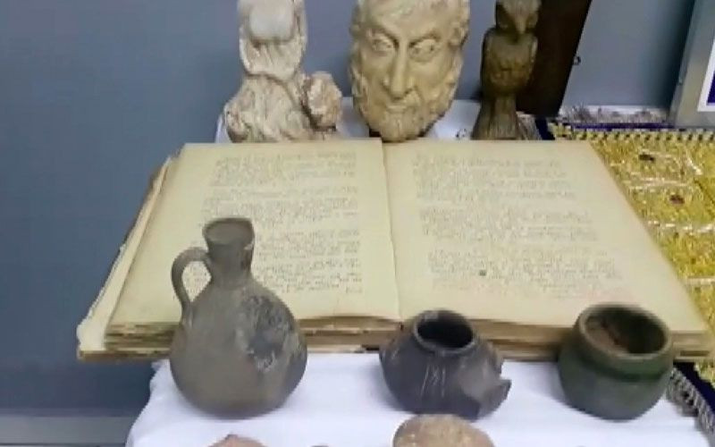 Altın ve yakut işlemeli halı! Servet değerinde antika bulundu - Resim: 3