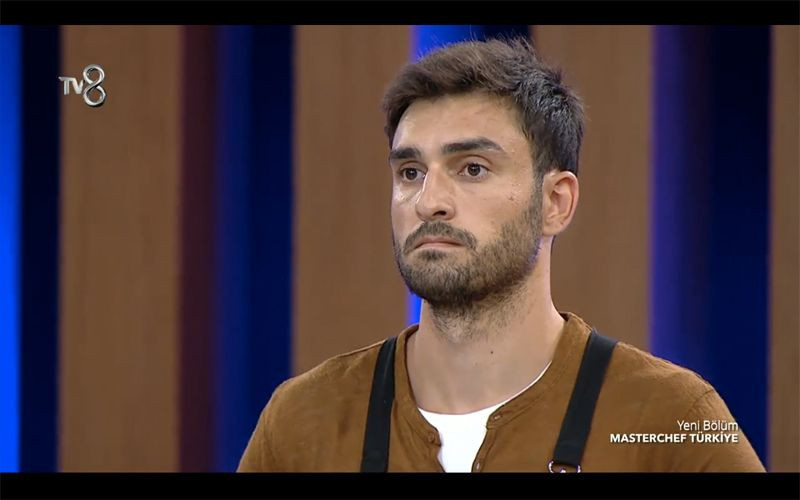 Masterchef'ten elenen Onur ağlayarak gitti! Mehmet şef ilk kez böyle sinirlendi - Resim: 2