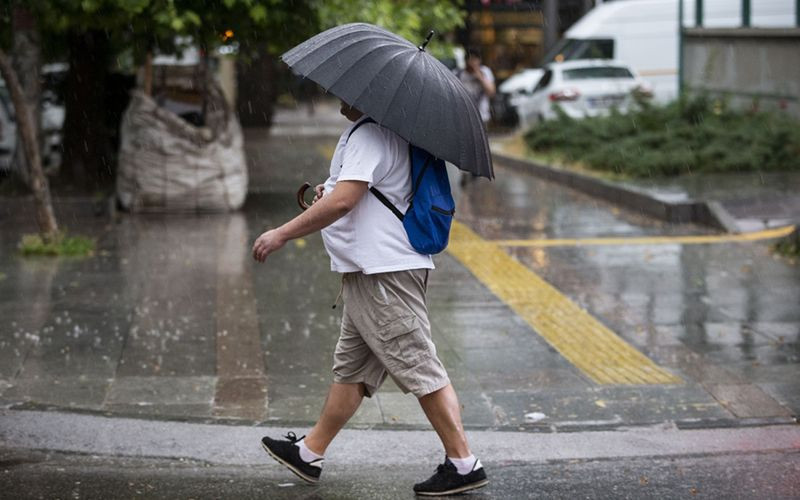 Meteoroloji uyarı verdi dün bastırmıştı bayramda da fırtına yağmur var - Resim: 4