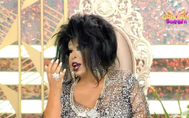 Show TV Kuaförüm Sensin jürisini değişti! Bülent Ersoy tahtla çıktı Işıl Reçber yakalandı - Resim: 4